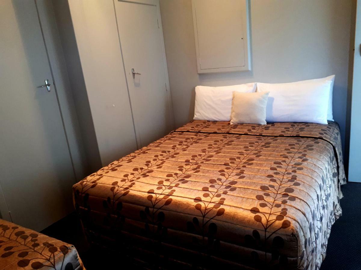 Edgewater 3*